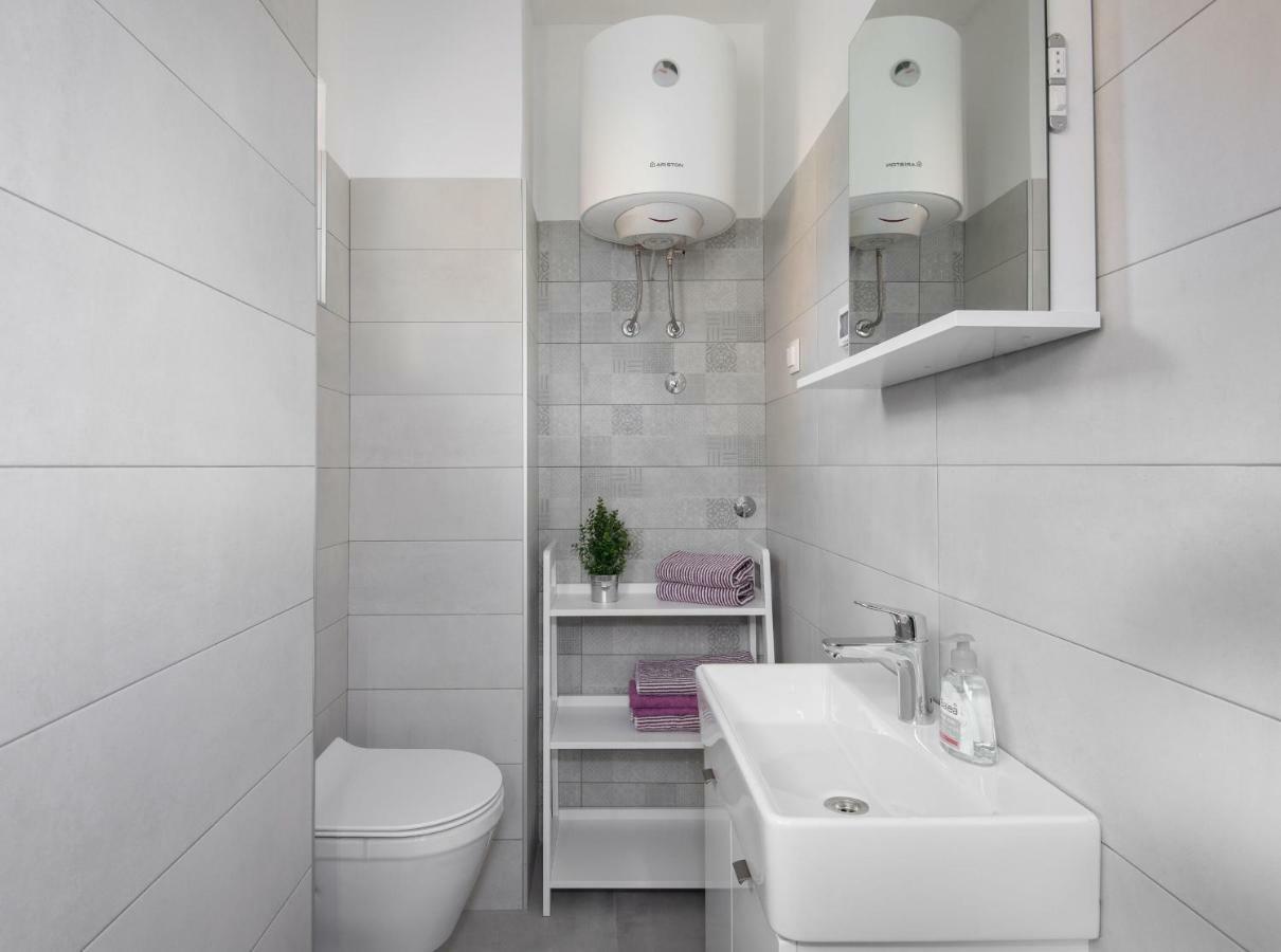 Apartment Tara & Ana Pula Ngoại thất bức ảnh